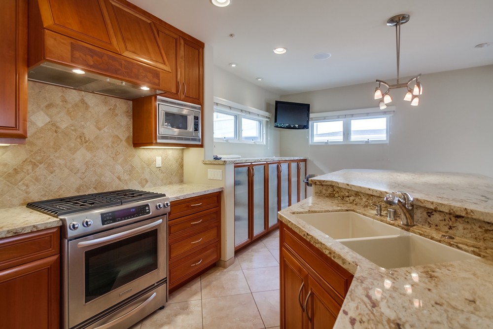 Virtual tour photo 11 of 69 for 824 Cohasset Ct