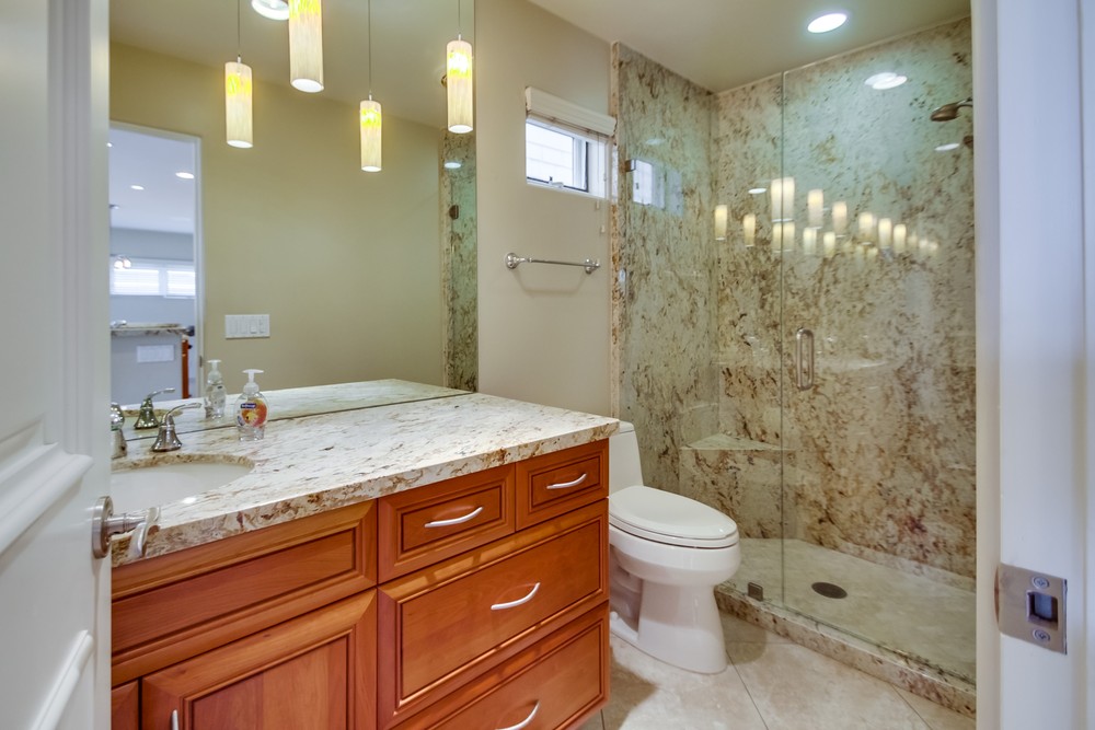 Virtual tour photo 30 of 69 for 824 Cohasset Ct
