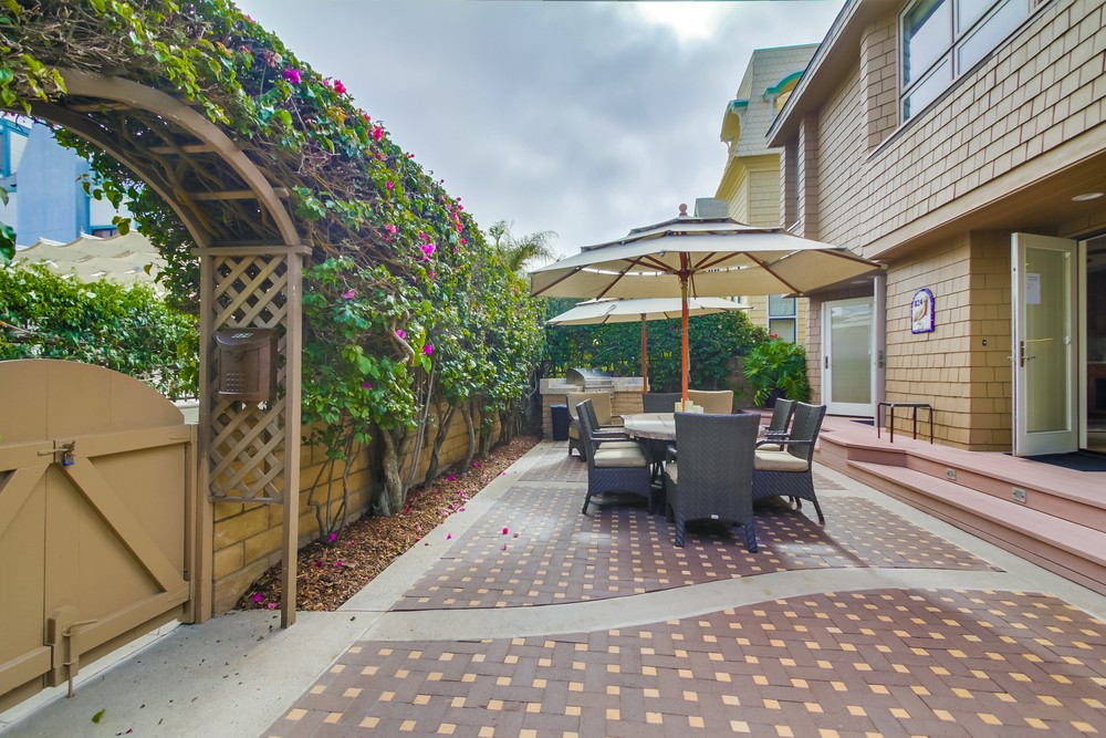 Virtual tour photo 28 of 69 for 824 Cohasset Ct