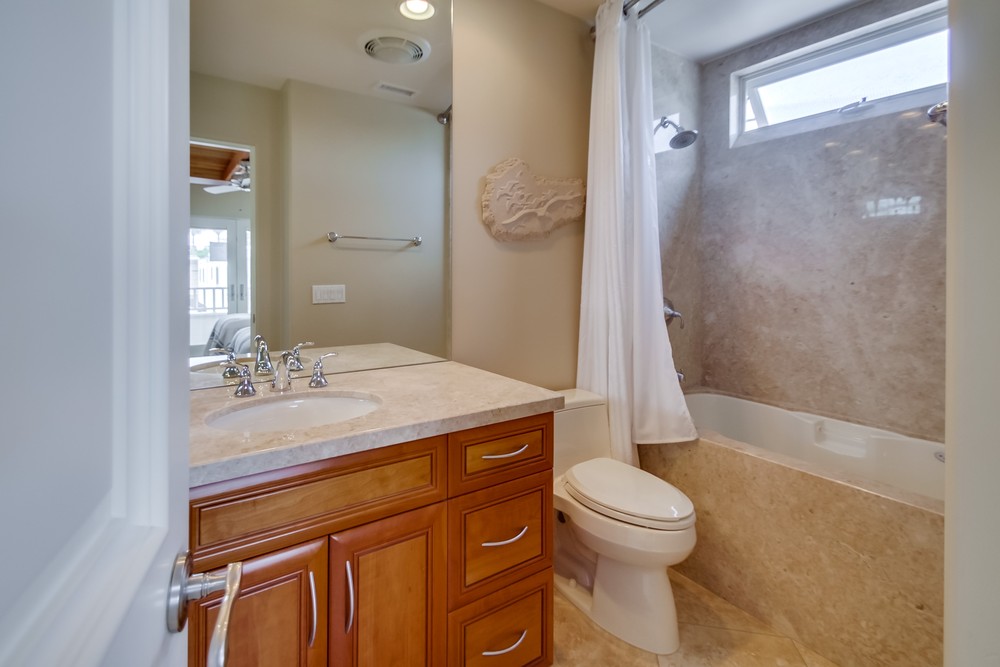 Virtual tour photo 34 of 69 for 824 Cohasset Ct