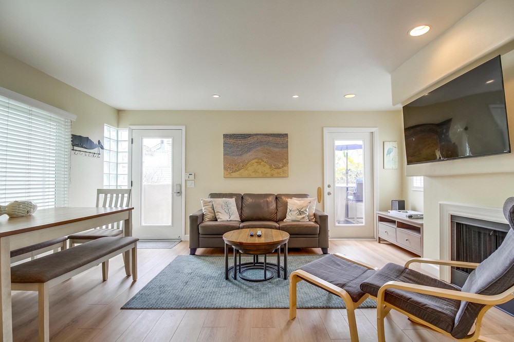 Virtual tour photo 10 of 65 for 824 Ostend Ct