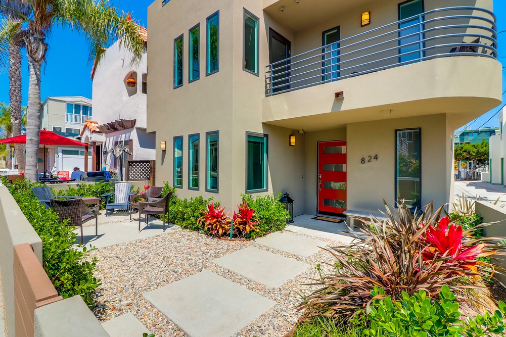Virtual tour photo 3 of 67 for 824 Tangiers Ct