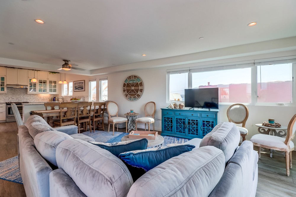 Virtual tour photo 12 of 67 for 824 Tangiers Ct