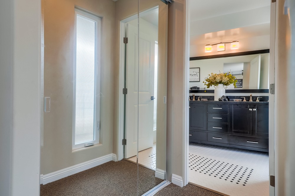 Virtual tour photo 32 of 67 for 824 Tangiers Ct