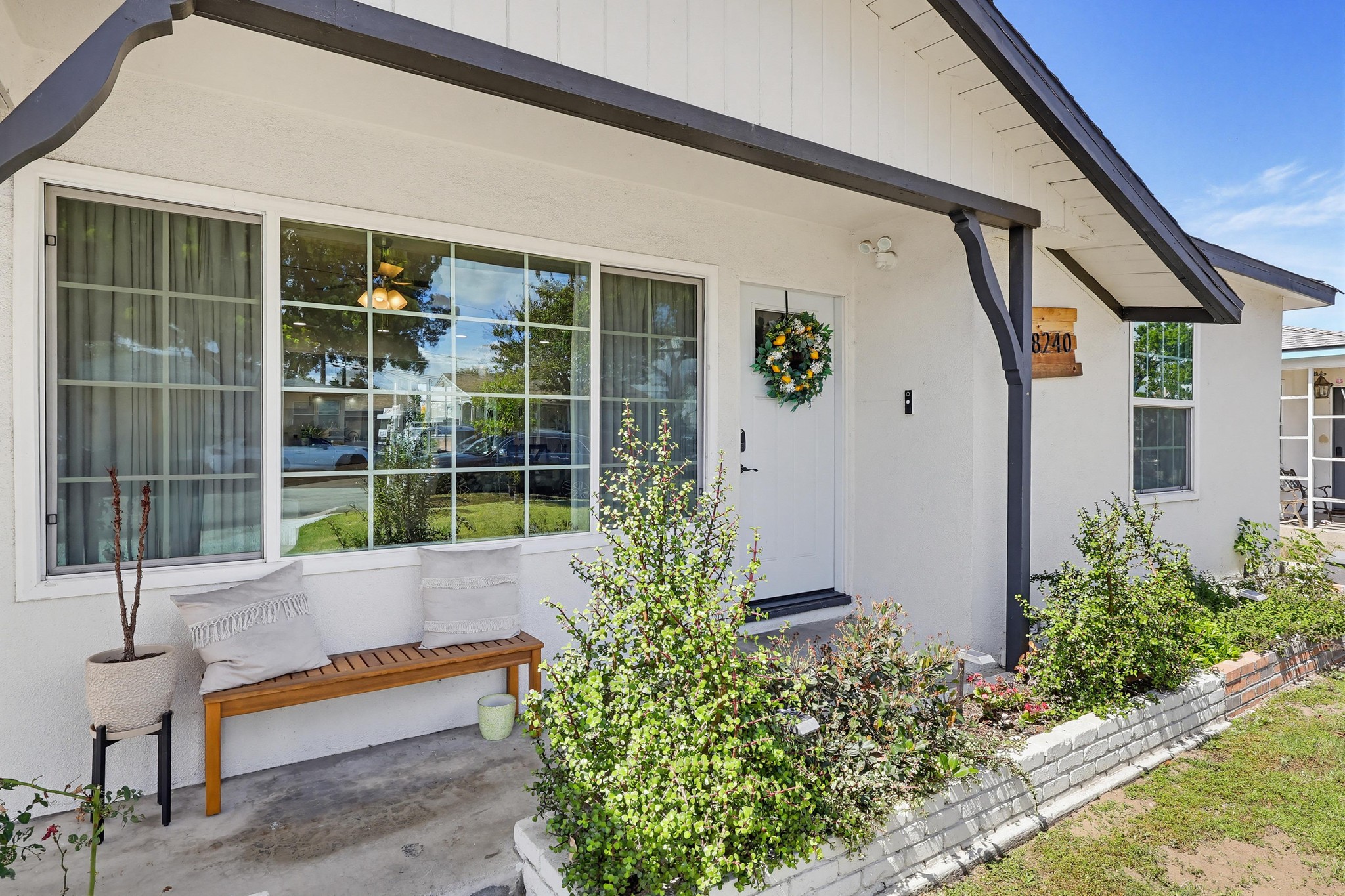 Virtual tour photo 5 of 58 for 8240 Adoree St