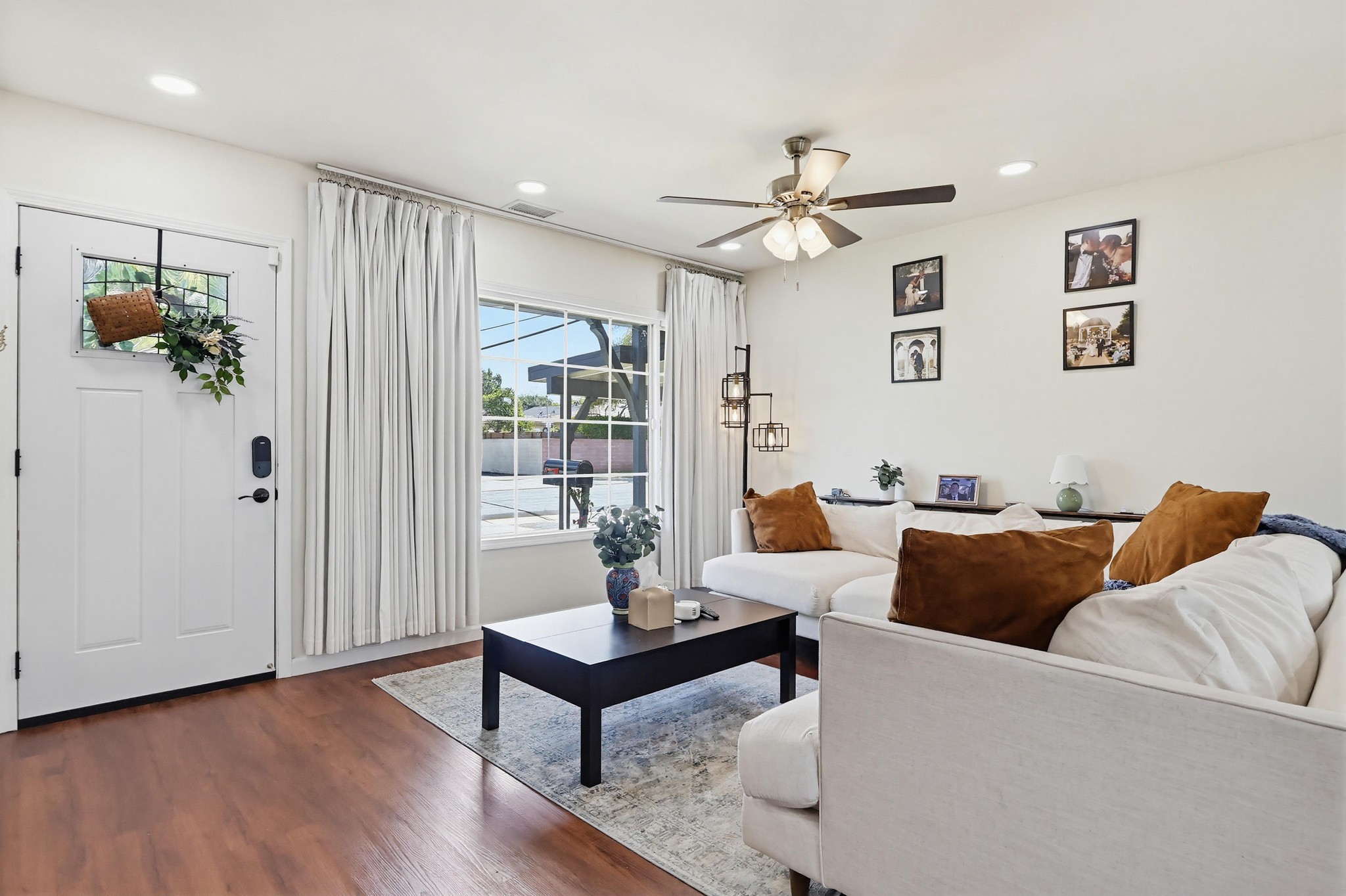 Virtual tour photo 11 of 58 for 8240 Adoree St