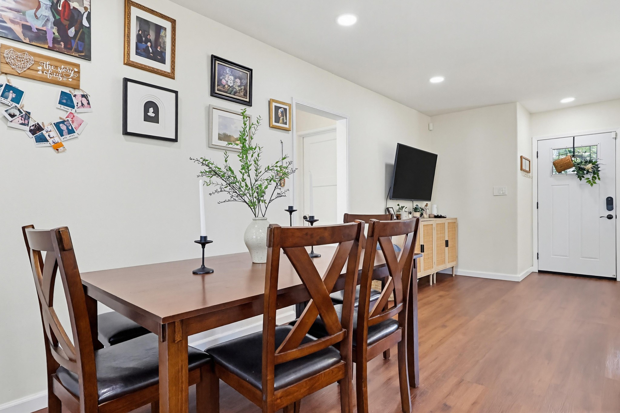 Virtual tour photo 14 of 58 for 8240 Adoree St