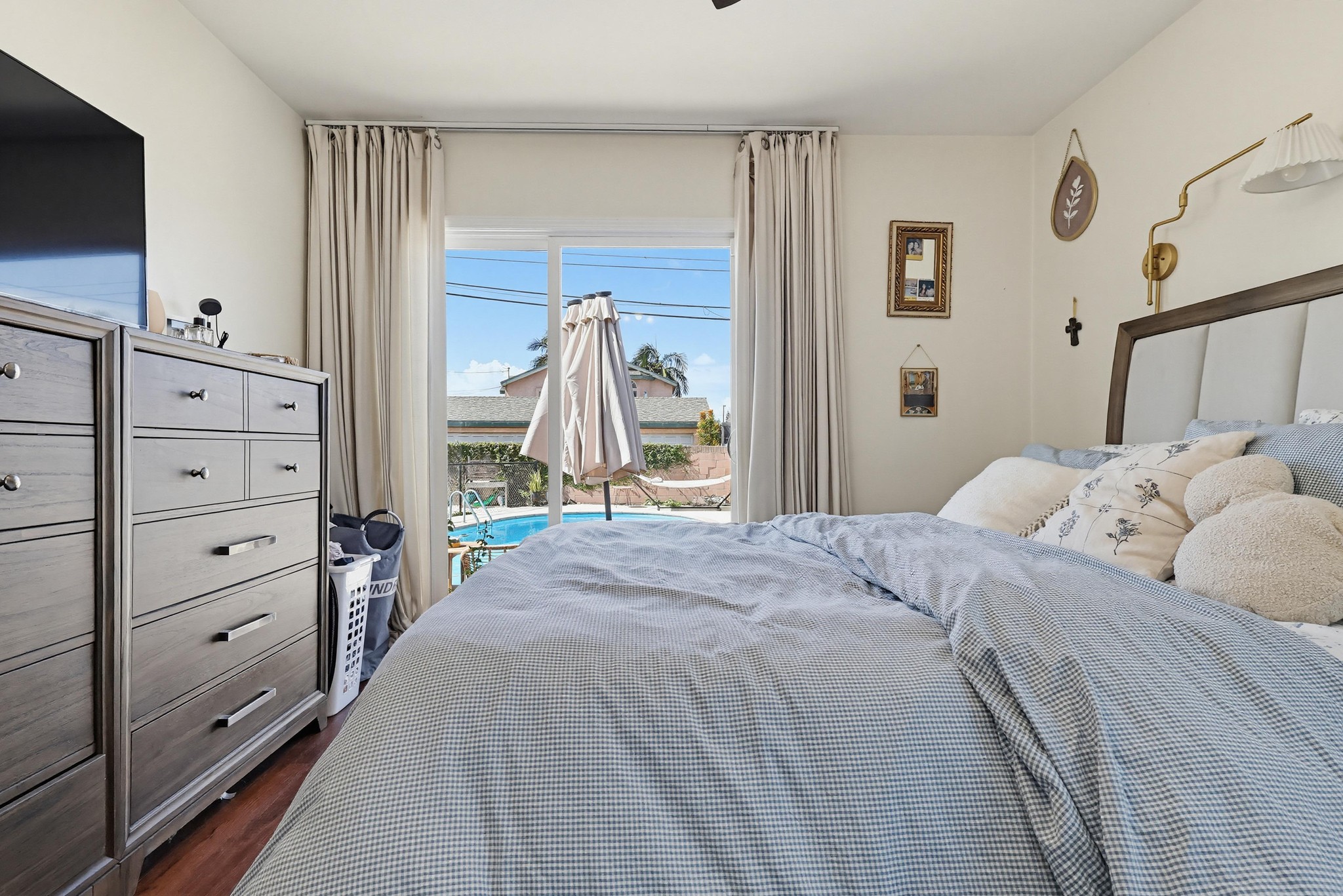 Virtual tour photo 32 of 58 for 8240 Adoree St