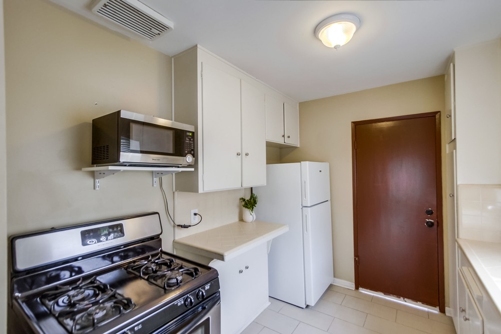 Virtual tour photo 20 of 41 for 825 Island Ct