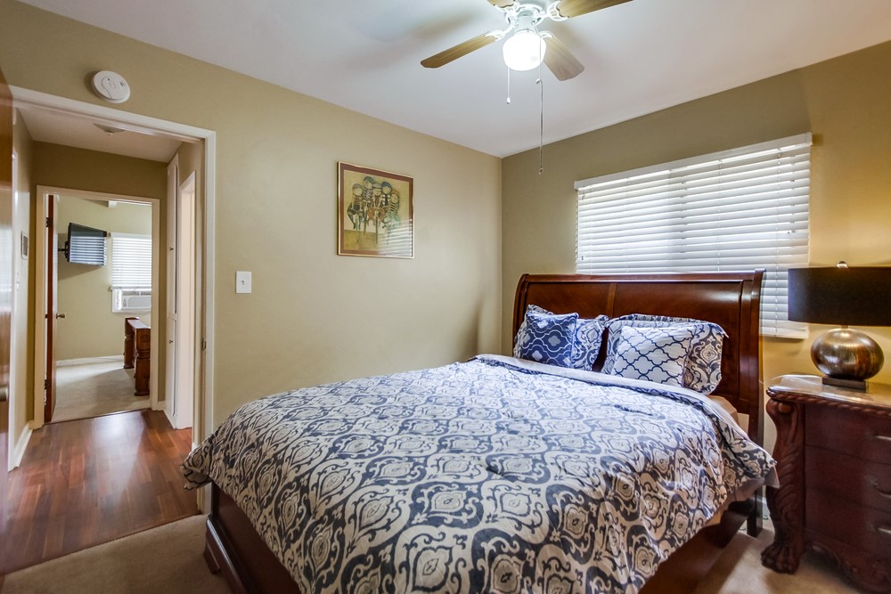 Virtual tour photo 26 of 41 for 825 Island Ct