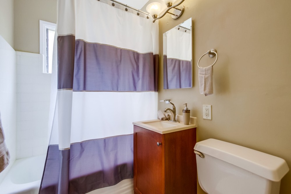 Virtual tour photo 31 of 41 for 825 Island Ct