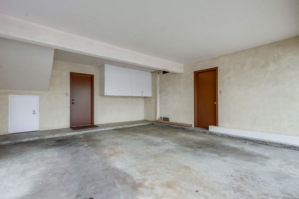 Virtual tour photo 33 of 41 for 825 Island Ct