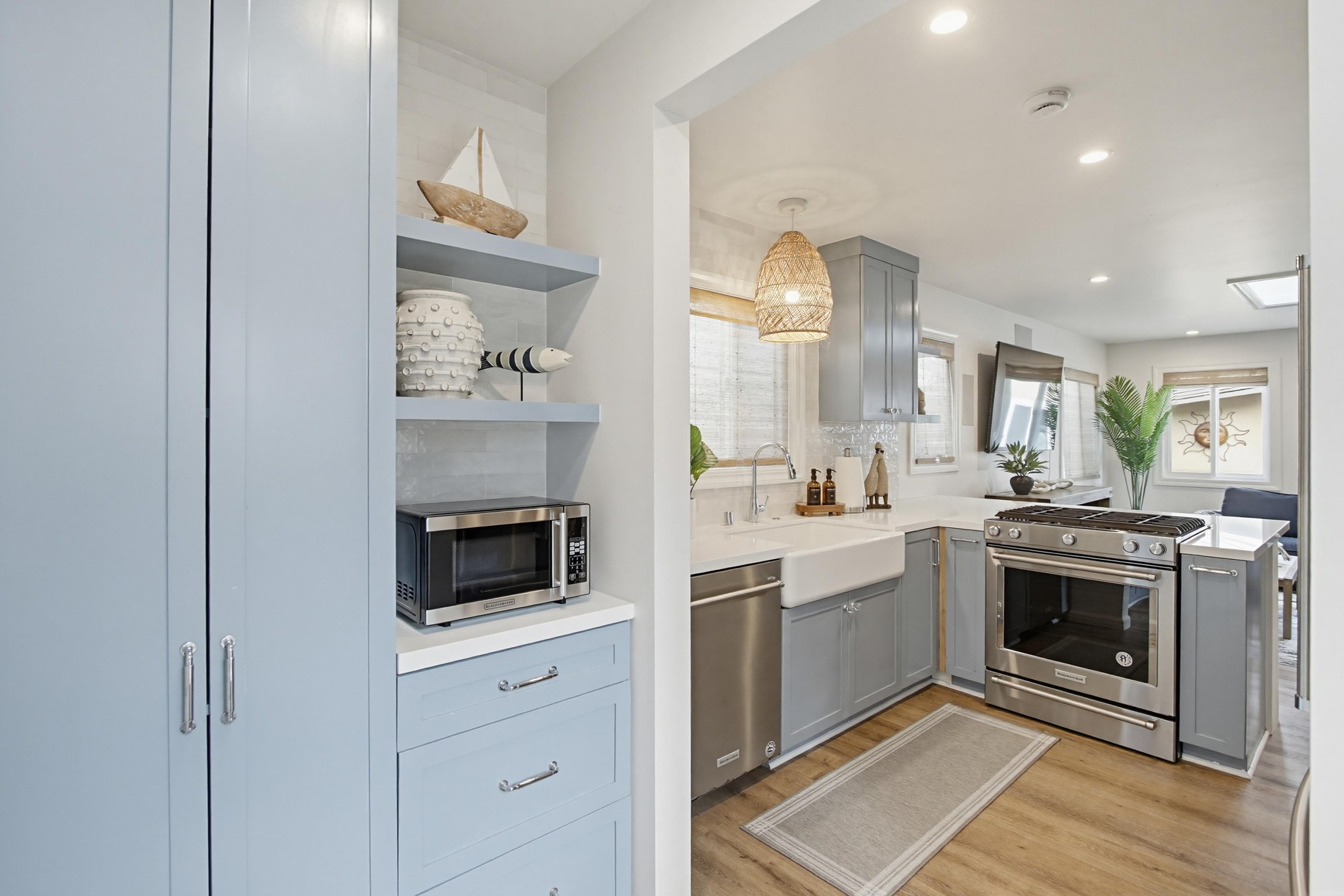Virtual tour photo 12 of 50 for 825 Rockaway Ct