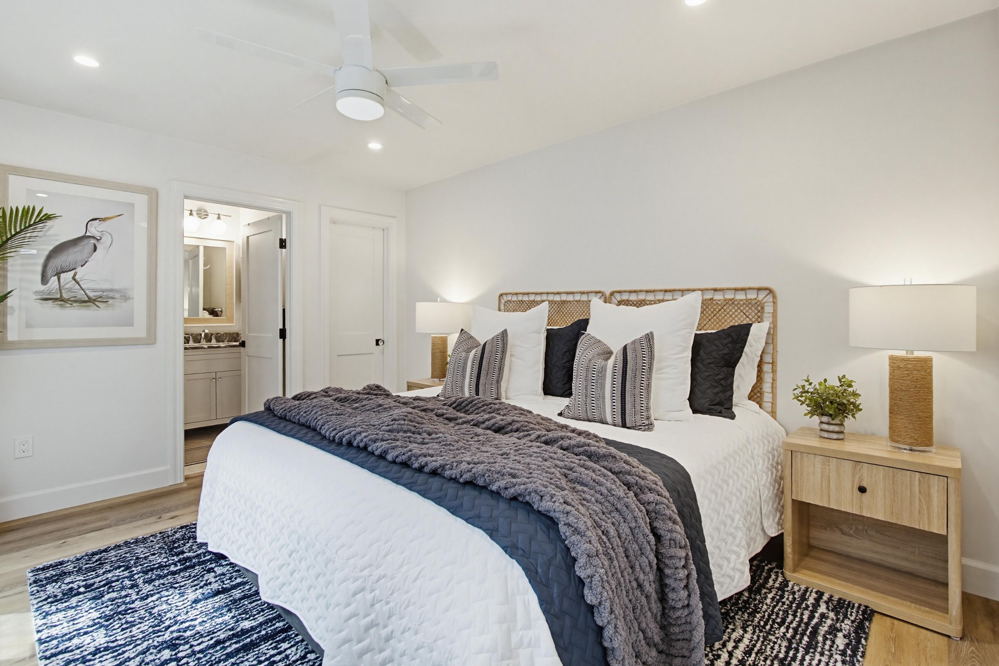Virtual tour photo 13 of 50 for 825 Rockaway Ct