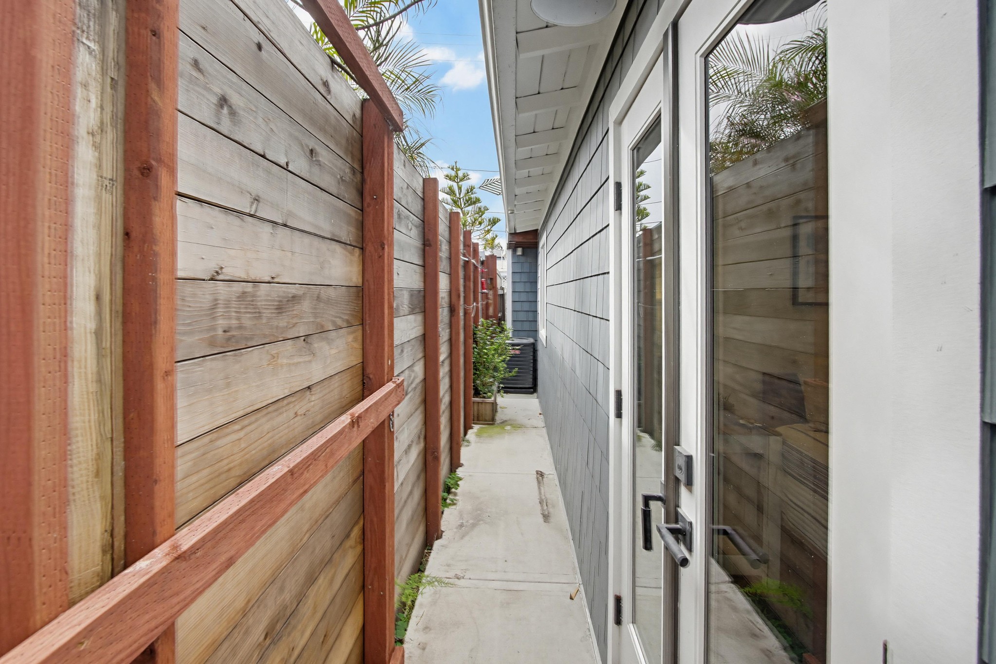 Virtual tour photo 45 of 50 for 825 Rockaway Ct