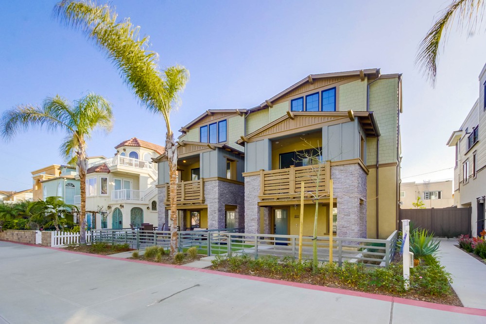 Virtual tour photo 3 of 57 for 825 Santa Barbara Pl