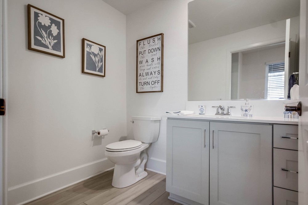 Virtual tour photo 15 of 57 for 825 Santa Barbara Pl