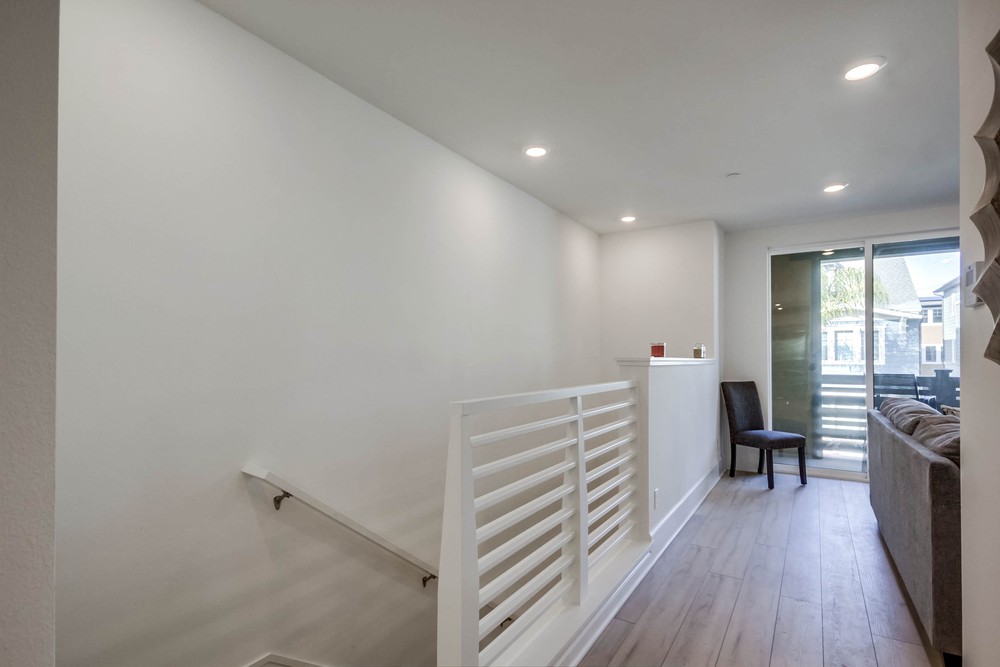 Virtual tour photo 18 of 57 for 825 Santa Barbara Pl
