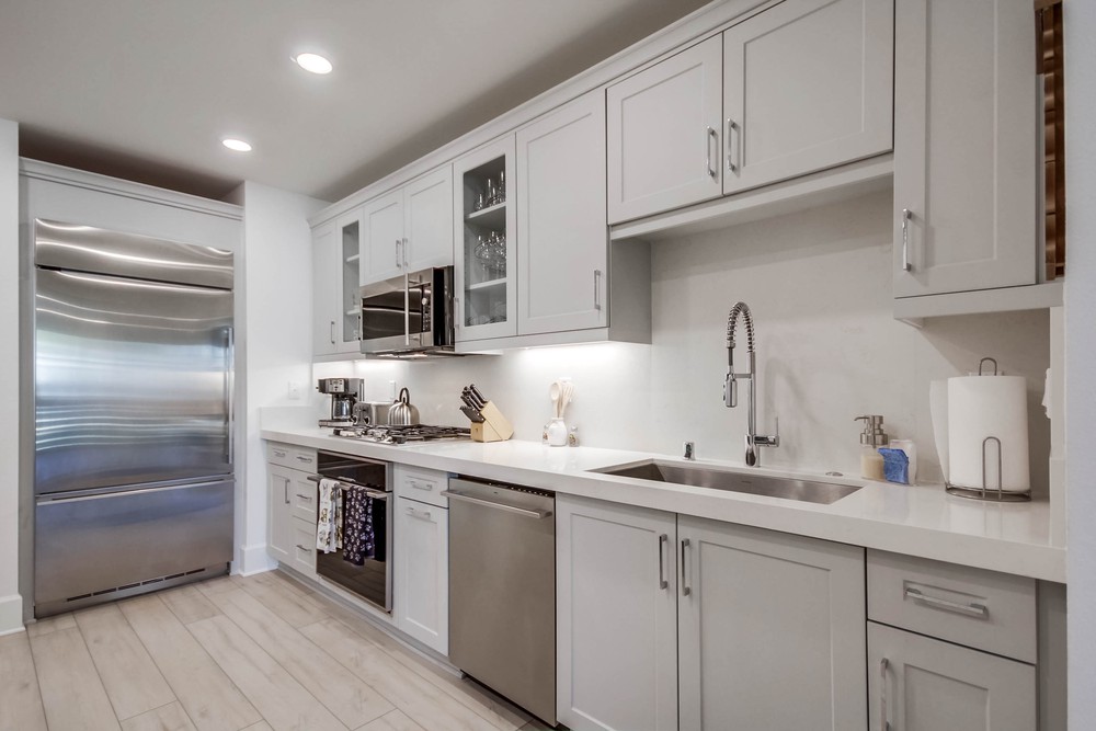 Virtual tour photo 25 of 57 for 825 Santa Barbara Pl