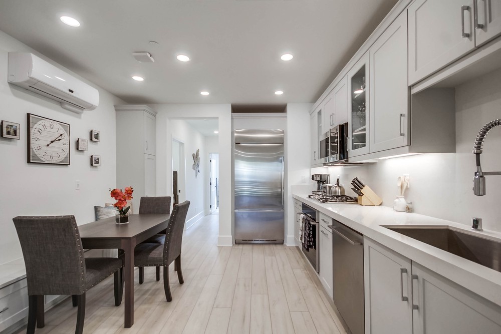 Virtual tour photo 26 of 57 for 825 Santa Barbara Pl