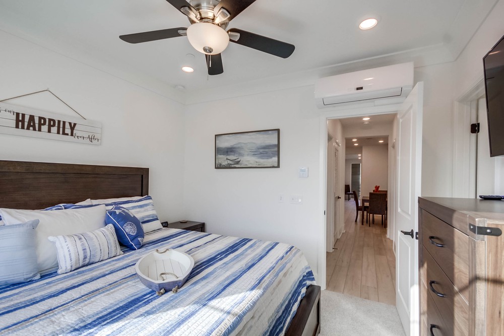 Virtual tour photo 35 of 57 for 825 Santa Barbara Pl