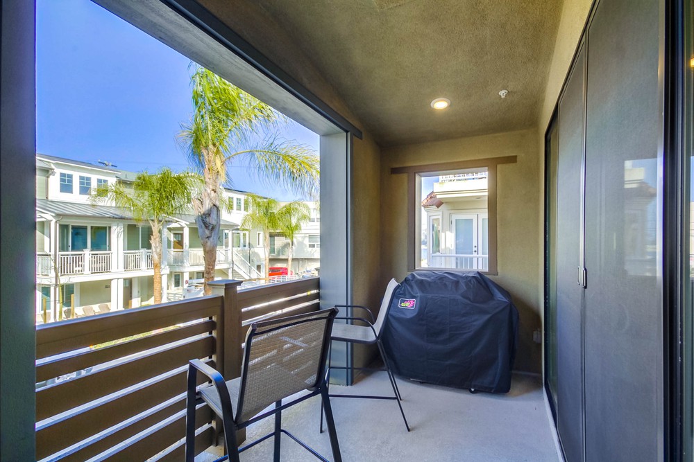 Virtual tour photo 47 of 57 for 825 Santa Barbara Pl