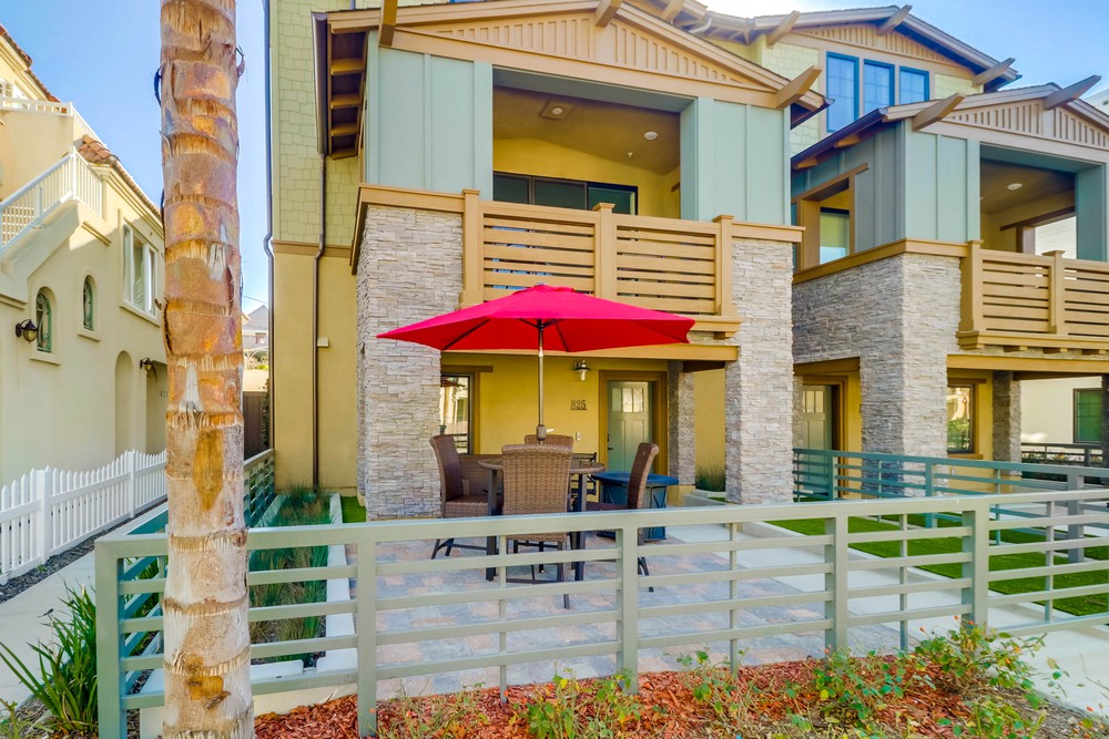 Virtual tour photo 56 of 57 for 825 Santa Barbara Pl
