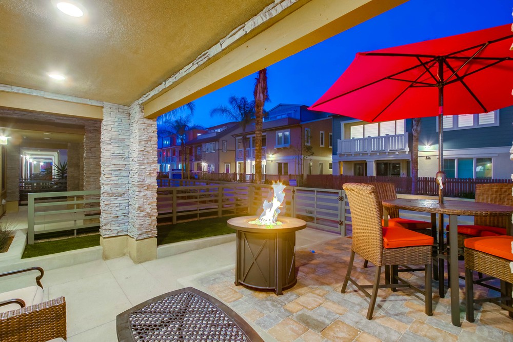 Virtual tour photo 11 of 64 for 825 Santa Barbara Pl