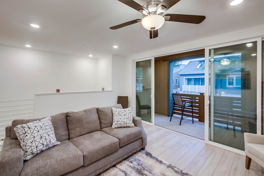 Virtual tour photo 21 of 64 for 825 Santa Barbara Pl