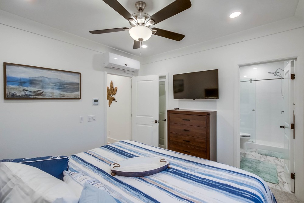 Virtual tour photo 31 of 64 for 825 Santa Barbara Pl