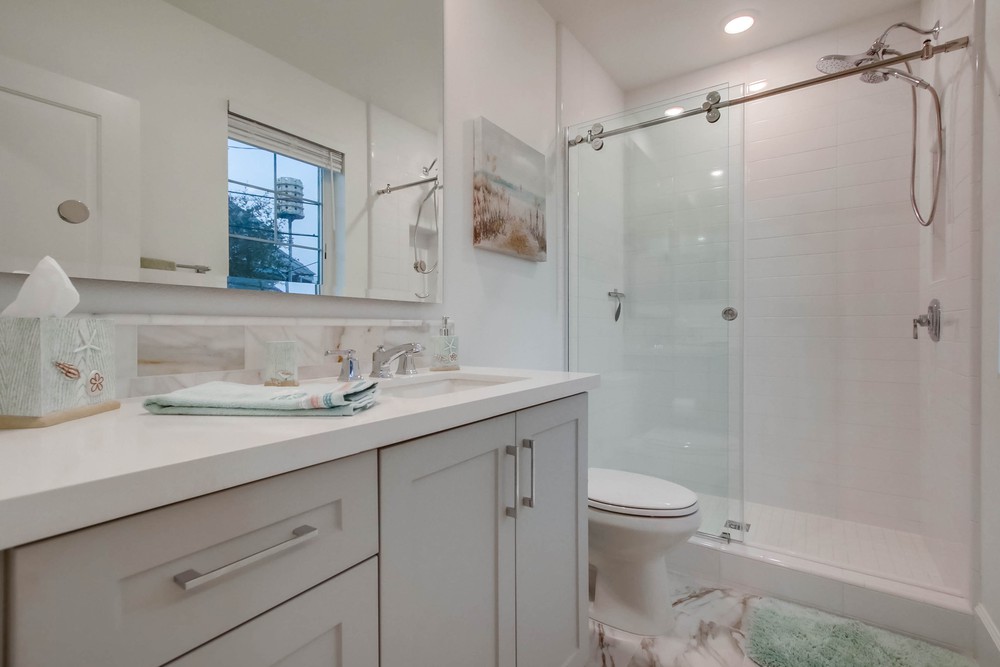 Virtual tour photo 33 of 64 for 825 Santa Barbara Pl