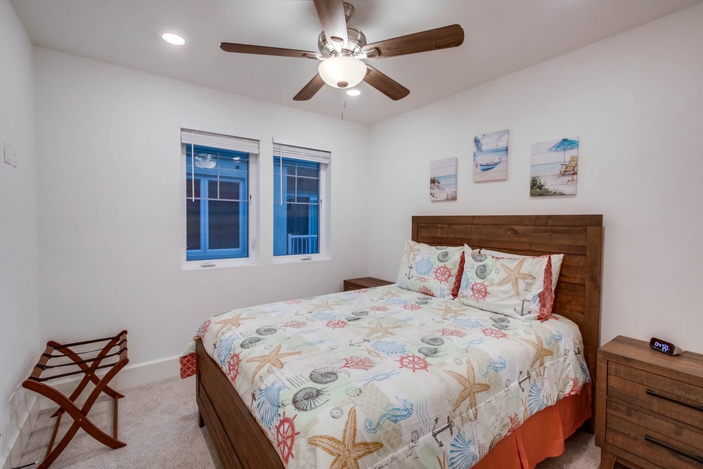 Virtual tour photo 36 of 64 for 825 Santa Barbara Pl