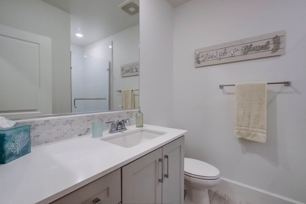 Virtual tour photo 40 of 64 for 825 Santa Barbara Pl