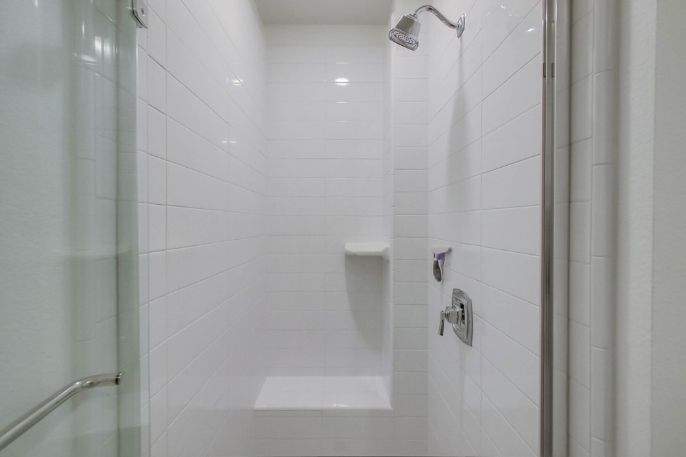 Virtual tour photo 41 of 64 for 825 Santa Barbara Pl