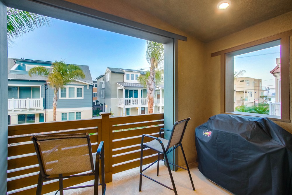 Virtual tour photo 48 of 64 for 825 Santa Barbara Pl