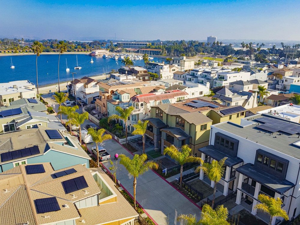 Virtual tour photo 7 of 28 for 825 Santa Barbara Pl