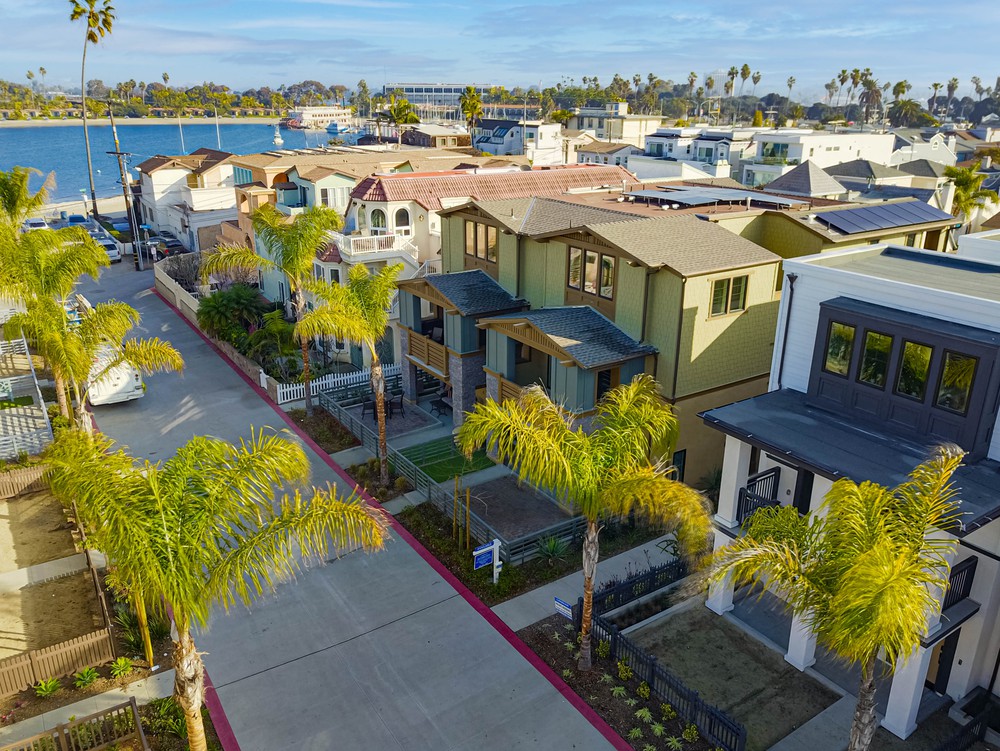 Virtual tour photo 9 of 28 for 825 Santa Barbara Pl
