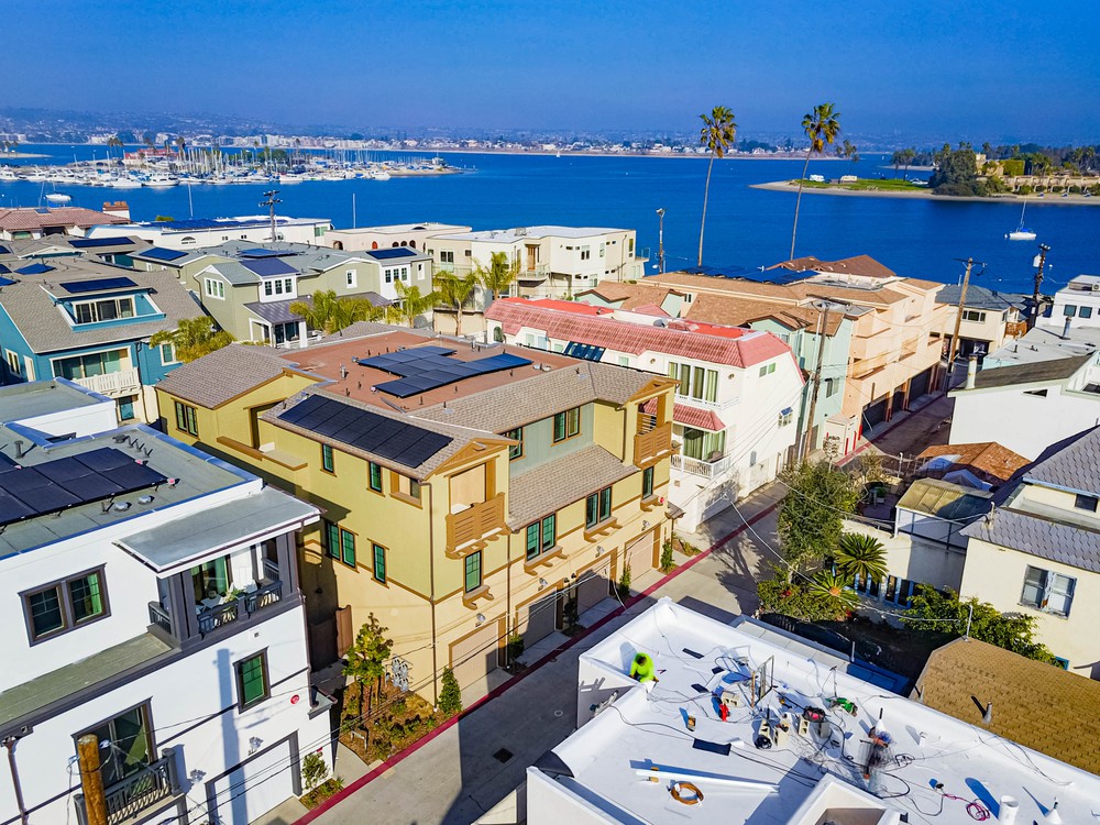 Virtual tour photo 11 of 28 for 825 Santa Barbara Pl