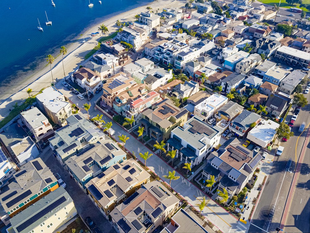 Virtual tour photo 27 of 28 for 825 Santa Barbara Pl