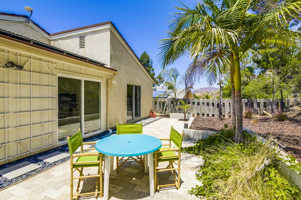 Virtual tour photo 41 of 44 for 8250 Hillandale Dr