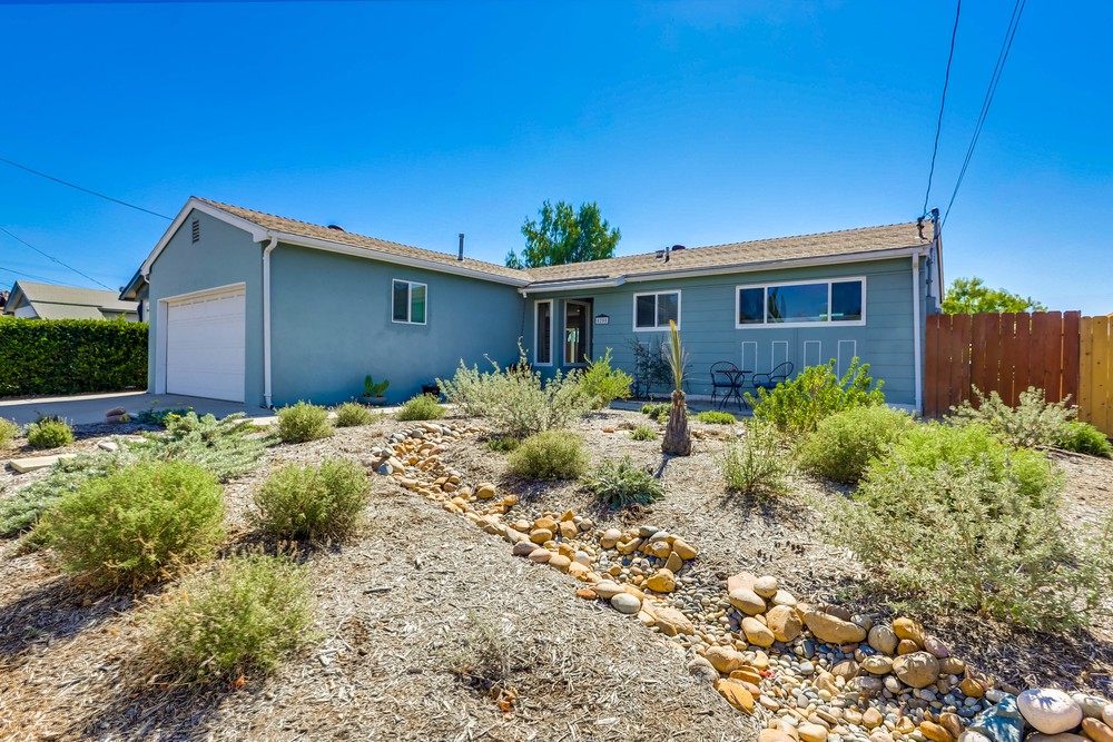 Virtual tour photo 3 of 31 for 8255 Whelan Dr