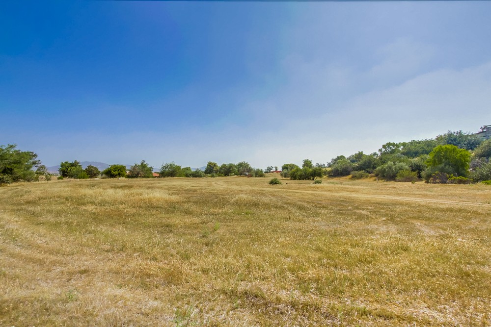 Virtual tour photo 14 of 19 for 8259 Run of the Knolls #23