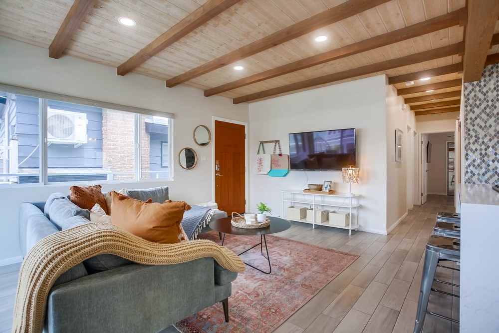 Virtual tour photo 6 of 41 for 826 Anacapa Ct