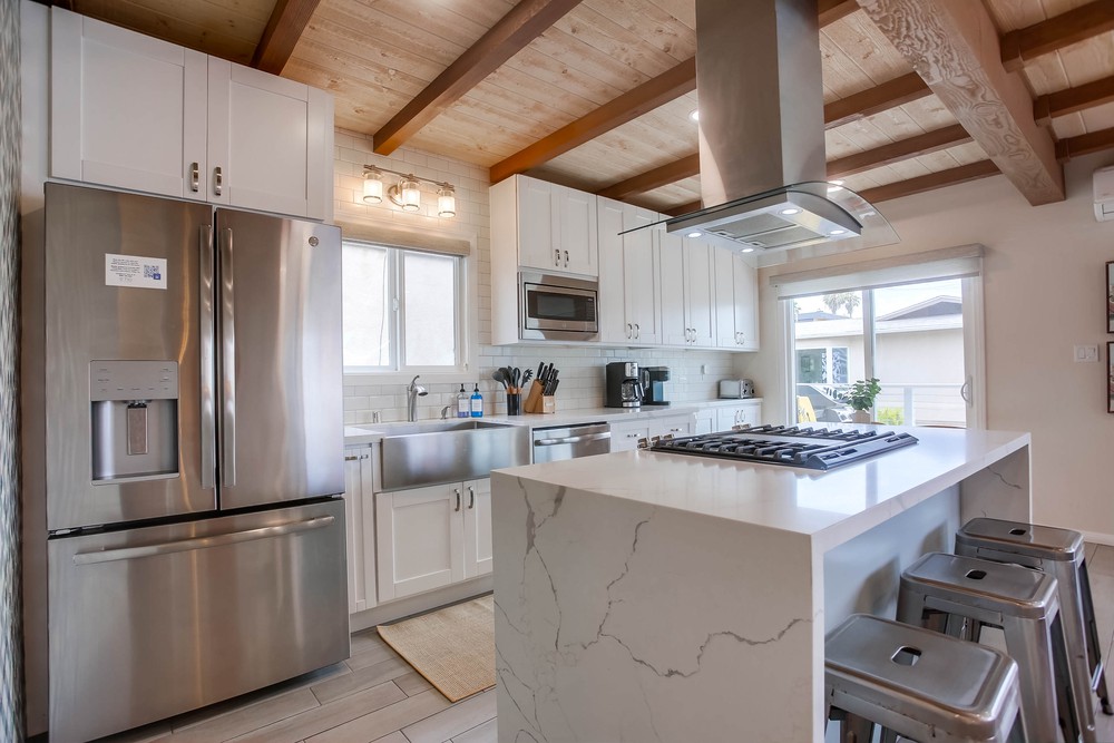Virtual tour photo 11 of 41 for 826 Anacapa Ct
