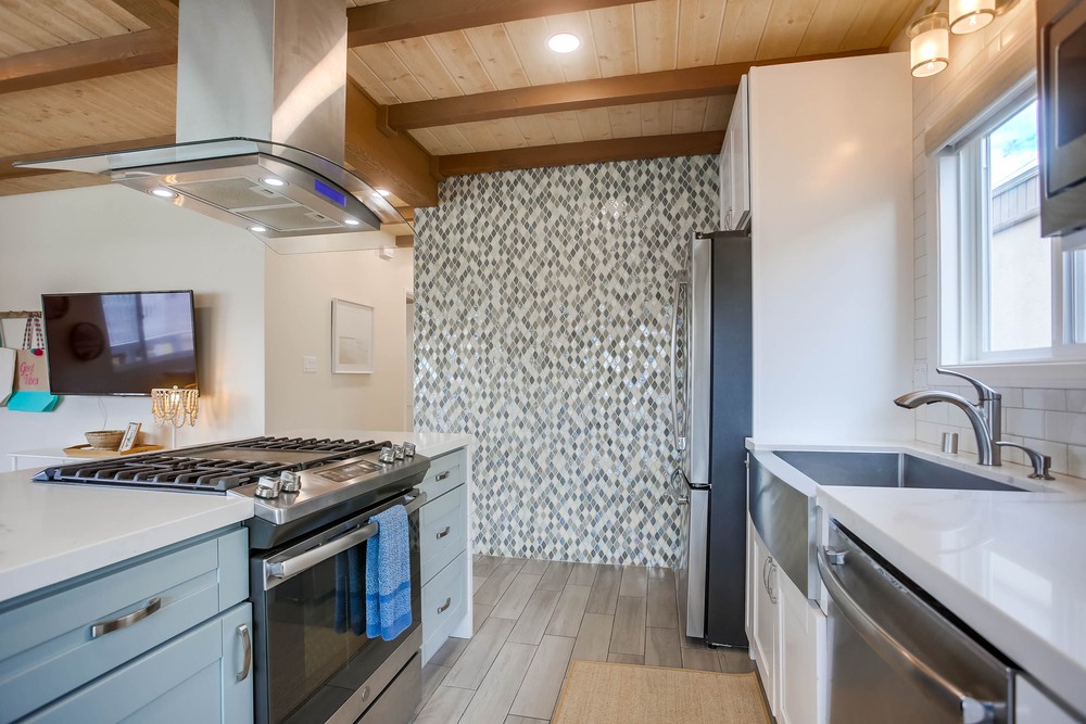 Virtual tour photo 14 of 41 for 826 Anacapa Ct