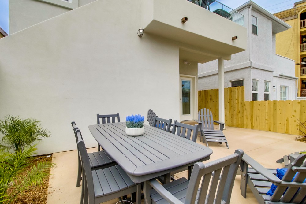 Virtual tour photo 8 of 75 for 826 Capistrano Pl