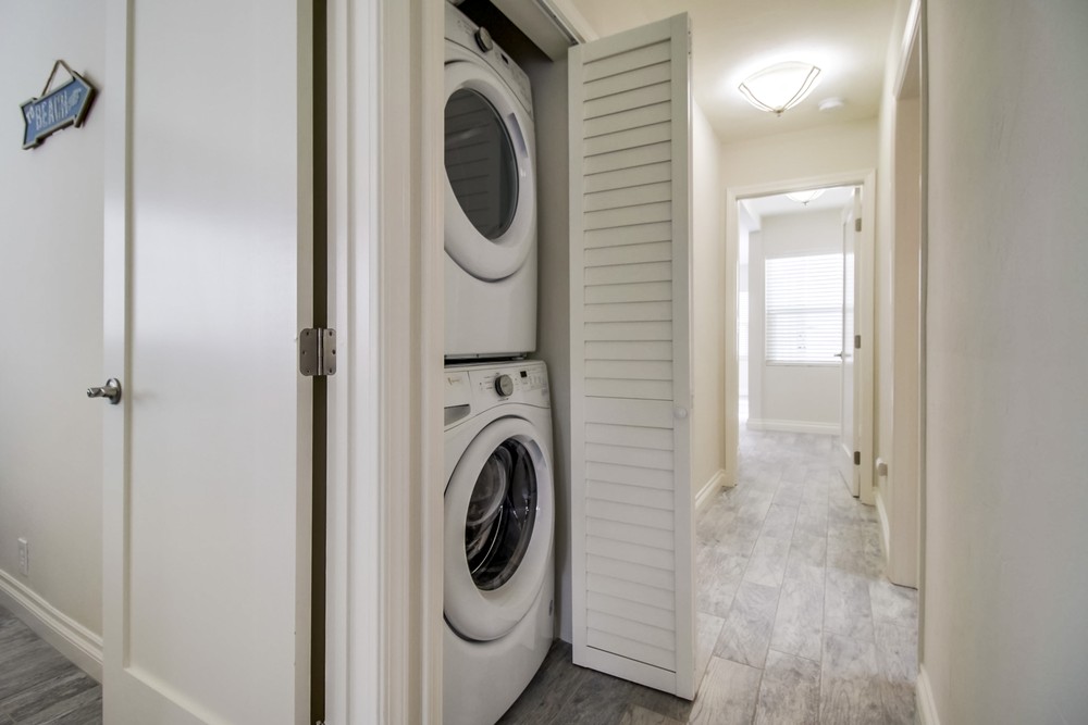 Virtual tour photo 63 of 75 for 826 Capistrano Pl