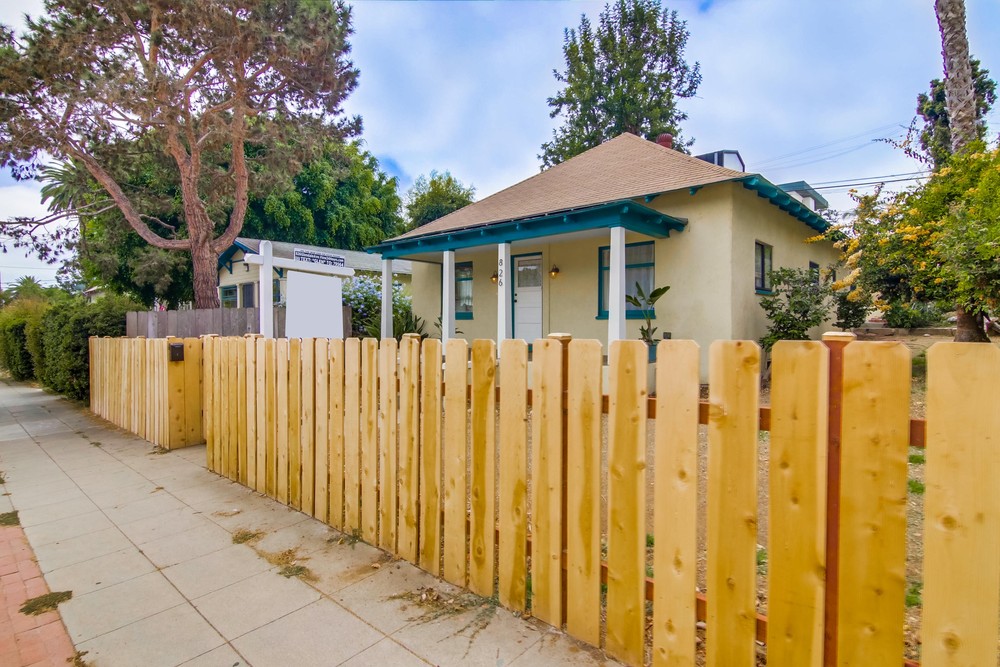 Virtual tour photo 4 of 48 for 826 Glendale Ave