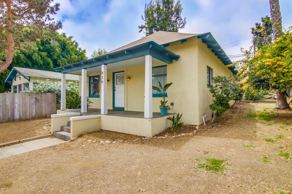 Virtual tour photo 7 of 48 for 826 Glendale Ave