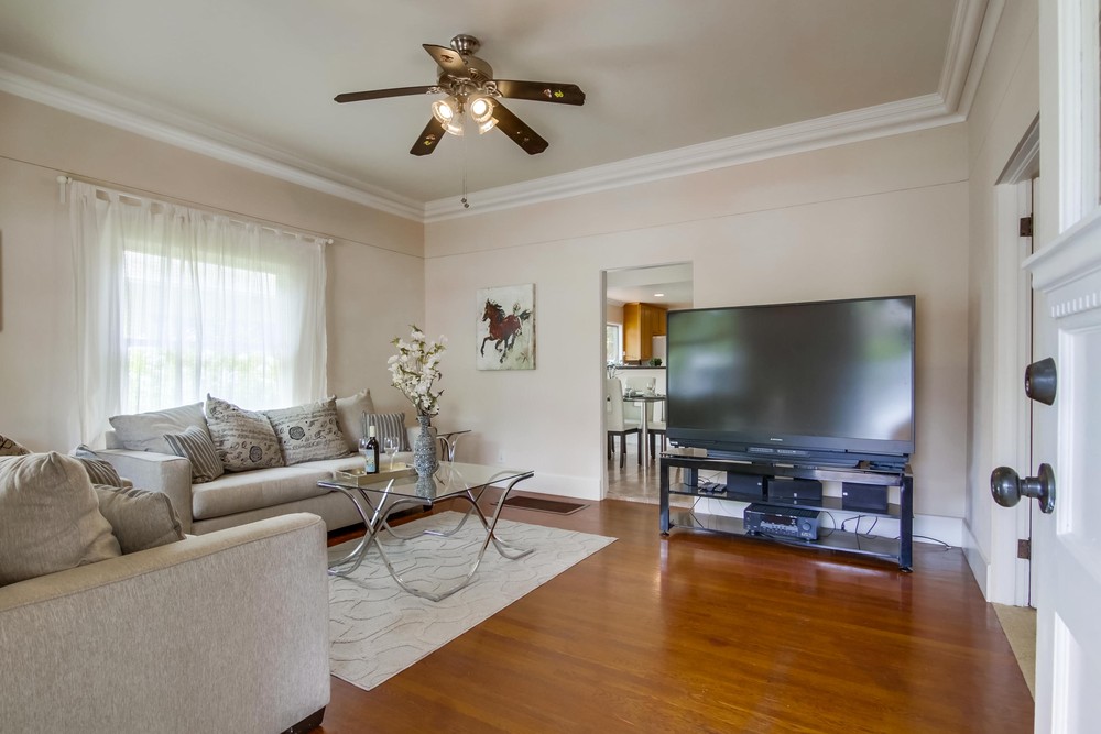 Virtual tour photo 8 of 48 for 826 Glendale Ave